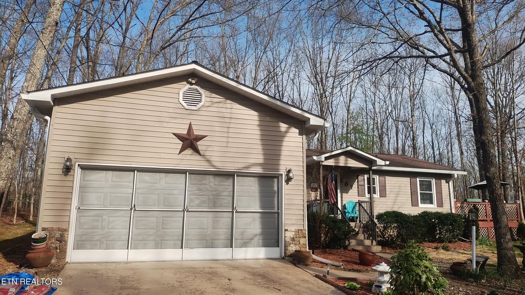 Photo of 107 Beason Lane, Fairfield Glade, TN 38558 (MLS # 1336683)