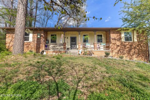 Photo of 126 Newport Drive, Oak Ridge, TN 37830 (MLS # 1335070)