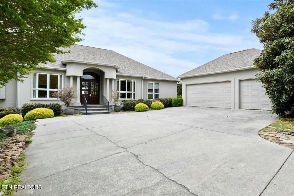 130 Pointe Summit Drive