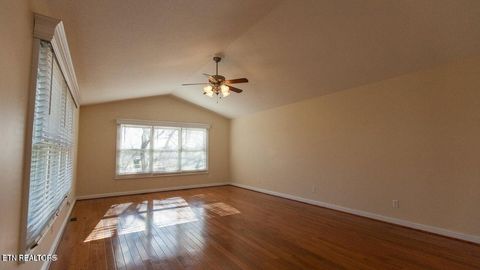 Tiny photo for 275 Hawthorn Loop, Crossville, TN 38555 (MLS # 1328304)