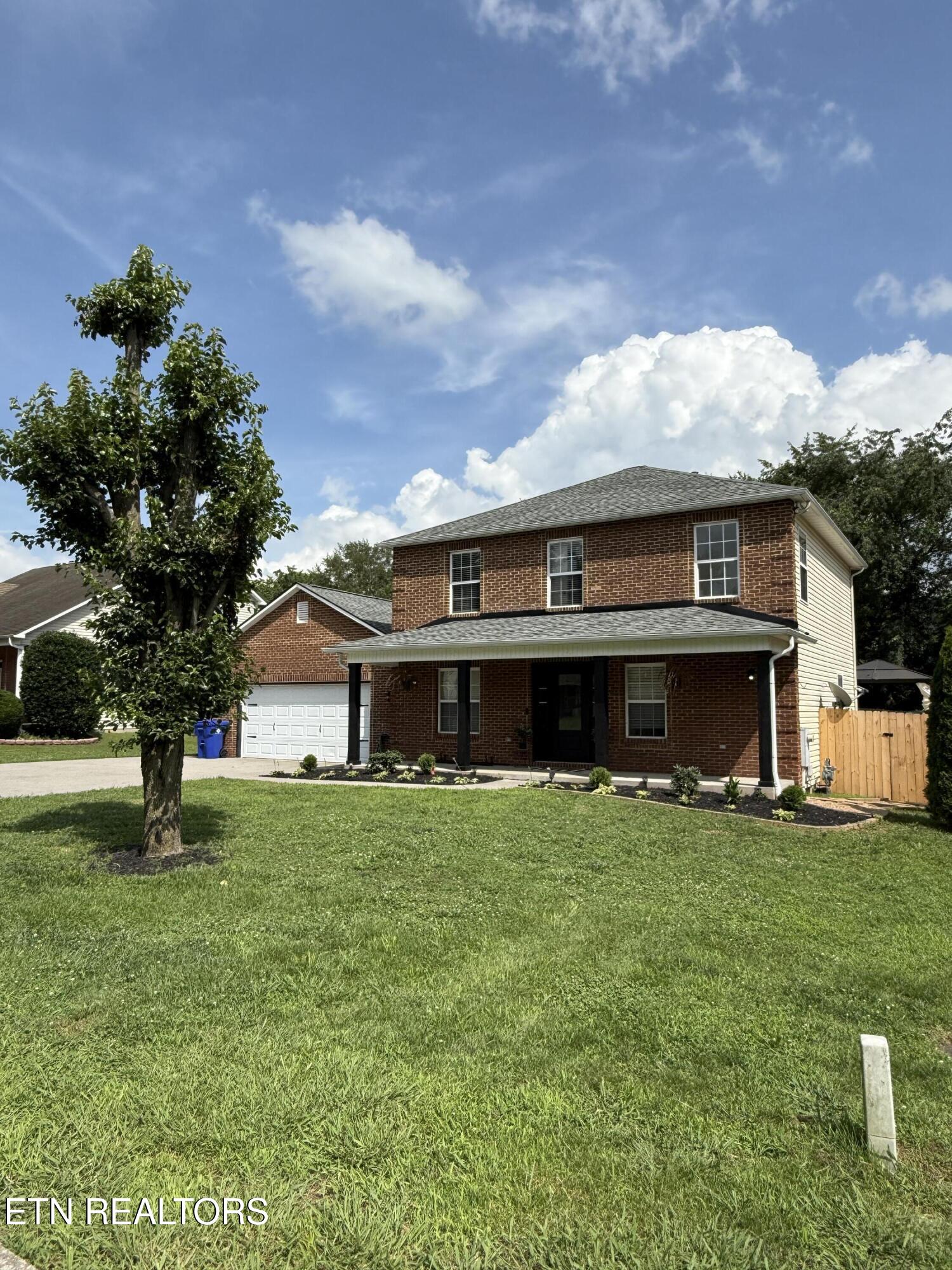 140 Elizabethton Way