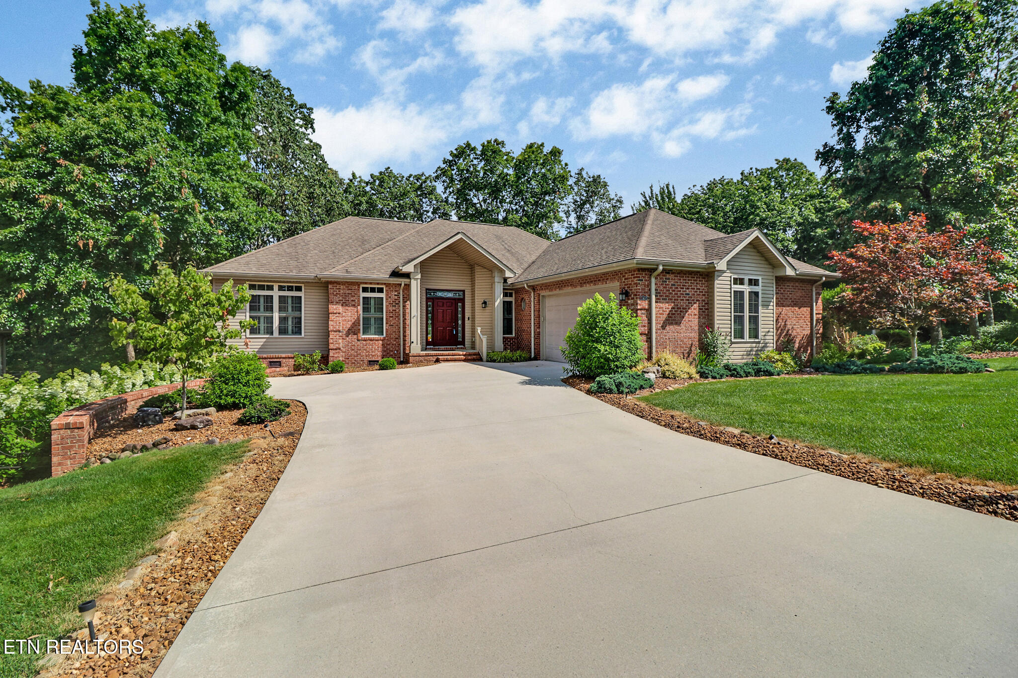 124 Lynhurst Drive