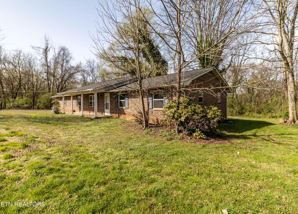Photo of 4719 Old Knoxville Hwy, Rockford, TN 37853 (MLS # 1305207)
