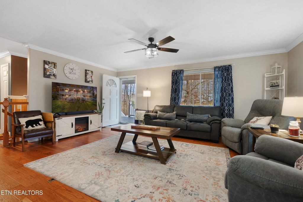 Photo of 133 Sanford Weaver Lane, Clinton, TN 37716 (MLS # 1325181)