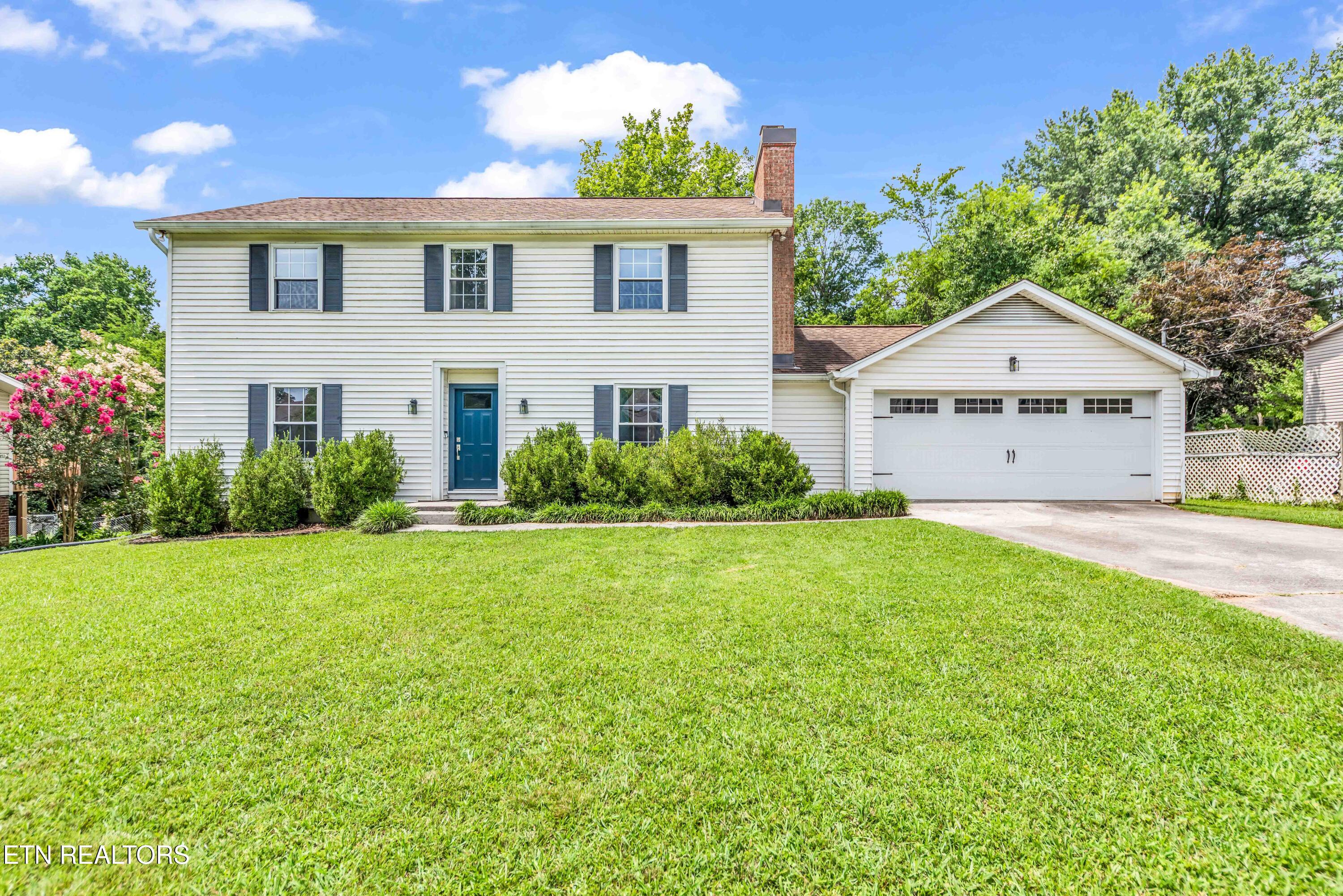 609 Fernwood Rd