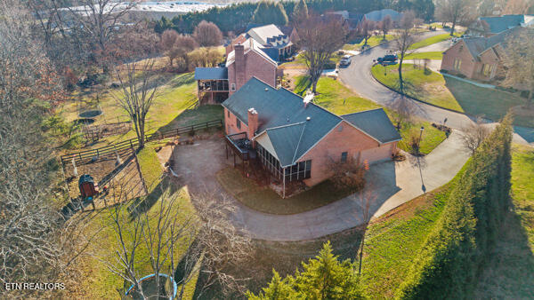 3720 Whitworth Drive