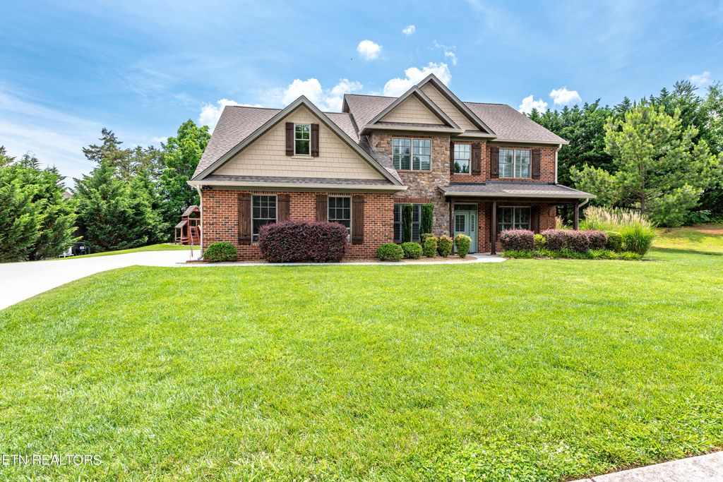 Photo of 1831 Clingman View Drive, Alcoa, TN 37701 (MLS # 1265193)