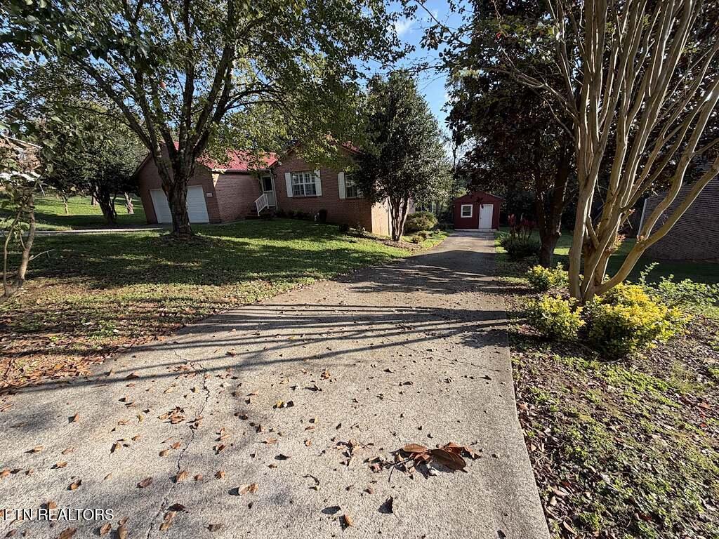 Photo of 820 Sailview Rd, Farragut, TN 37934 (MLS # 1358972)