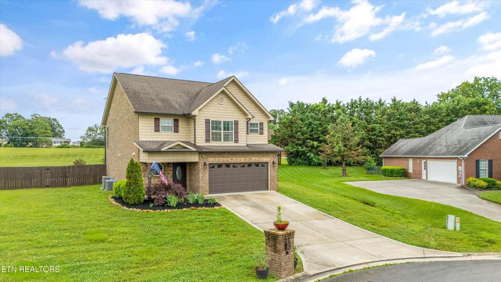 Photo of 1017 Brighton Drive, Alcoa, TN 37701 (MLS # 1352873)
