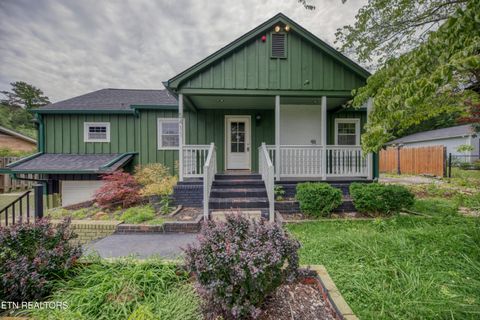 Photo of 5411 Villa Rd, Knoxville, TN 37918 (MLS # 1345162)