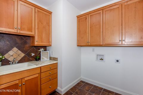 Tiny photo for 203 Heighton Court, Alcoa, TN 37701 (MLS # 1326353)