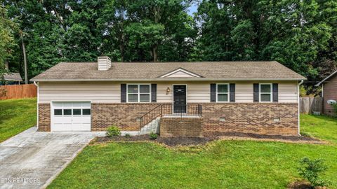 Photo of 10725 Bell Valley Drive, Knoxville, TN 37934 (MLS # 1345032)