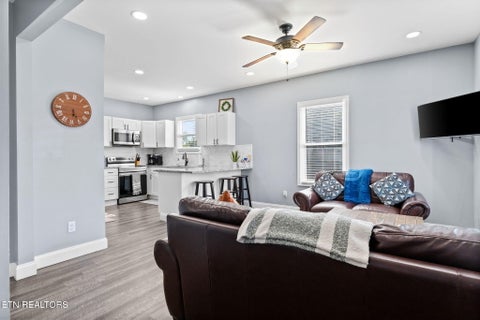Tiny photo for 2600 Parkview Ave, Knoxville, TN 37914 (MLS # 1358639)