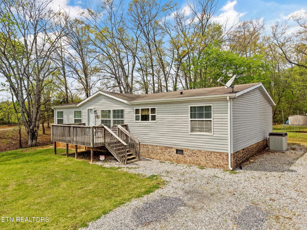 Photo of 5121 Green Rd, Maryville, TN 37804 (MLS # 1335704)