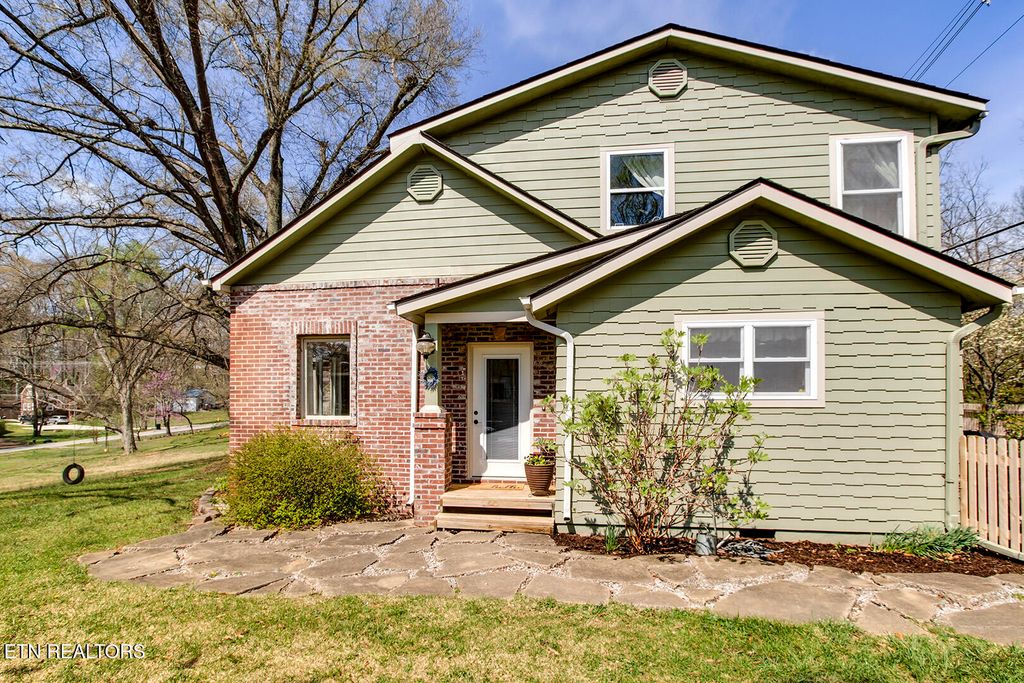 Photo of 123 Orchard Rd, Norris, TN 37828 (MLS # 1297983)