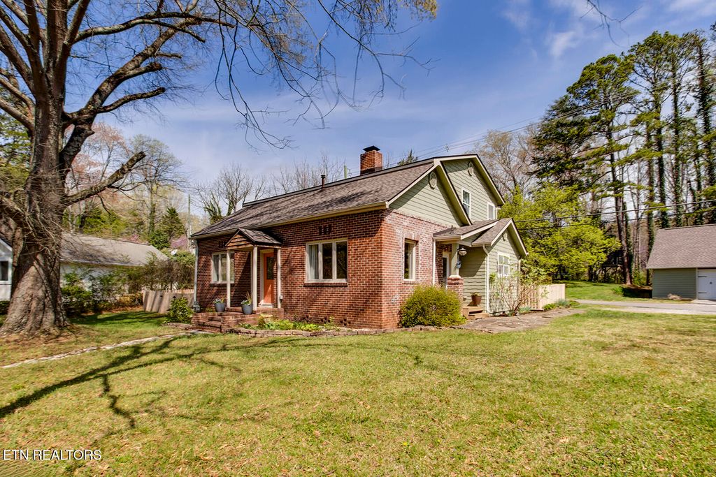 Photo of 123 Orchard Rd, Norris, TN 37828 (MLS # 1297983)