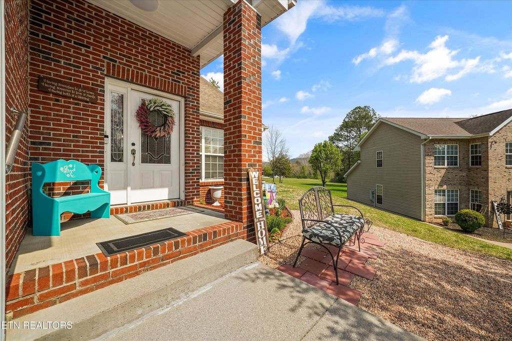 Photo of 221 Sweet Gum Lane, Oak Ridge, TN 37830 (MLS # 1334592)