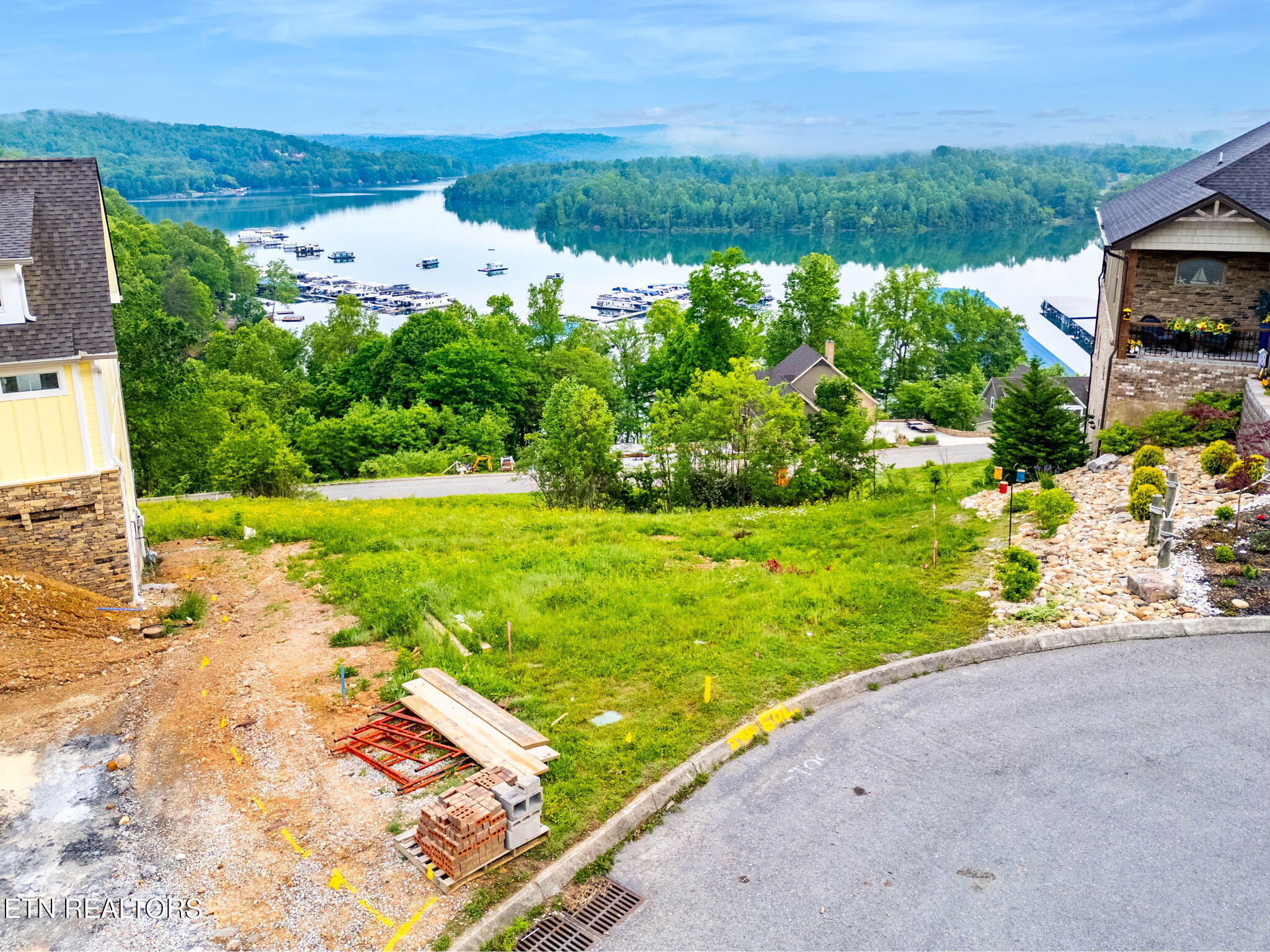 Lot 16 Anchor Lane