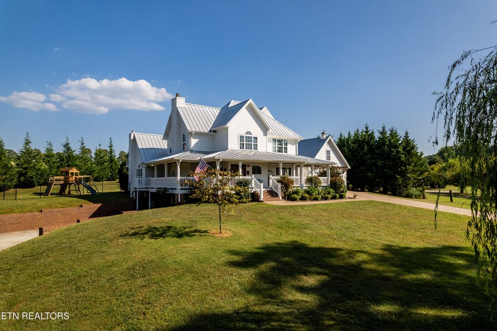 Photo of 157 Wrenwood Way, Greenback, TN 37742 (MLS # 1273989)