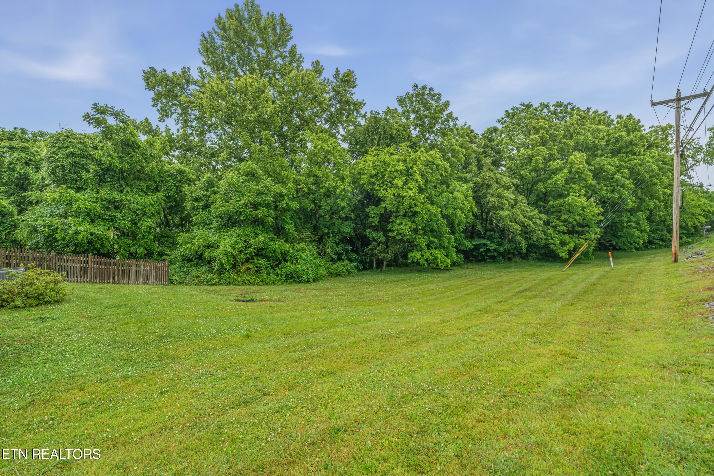 1419 Hickey Rd