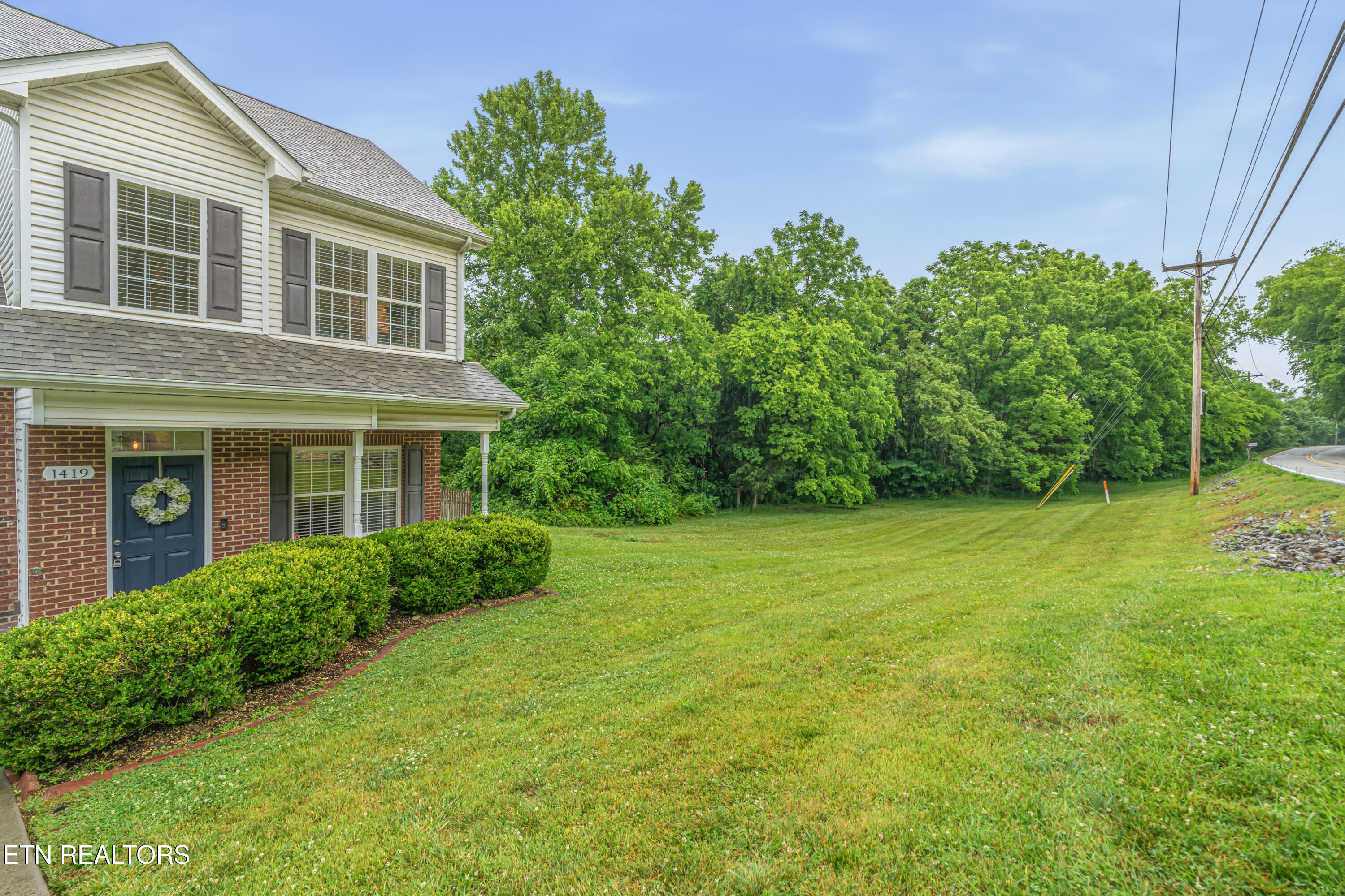 1419 Hickey Rd