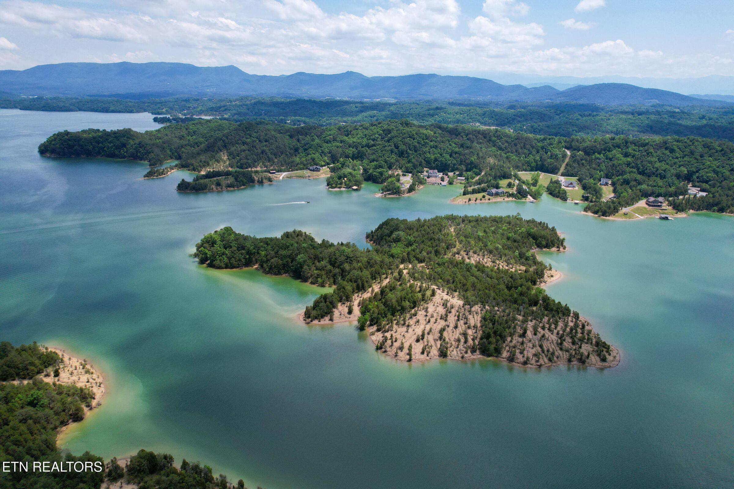 Douglas Lake Is