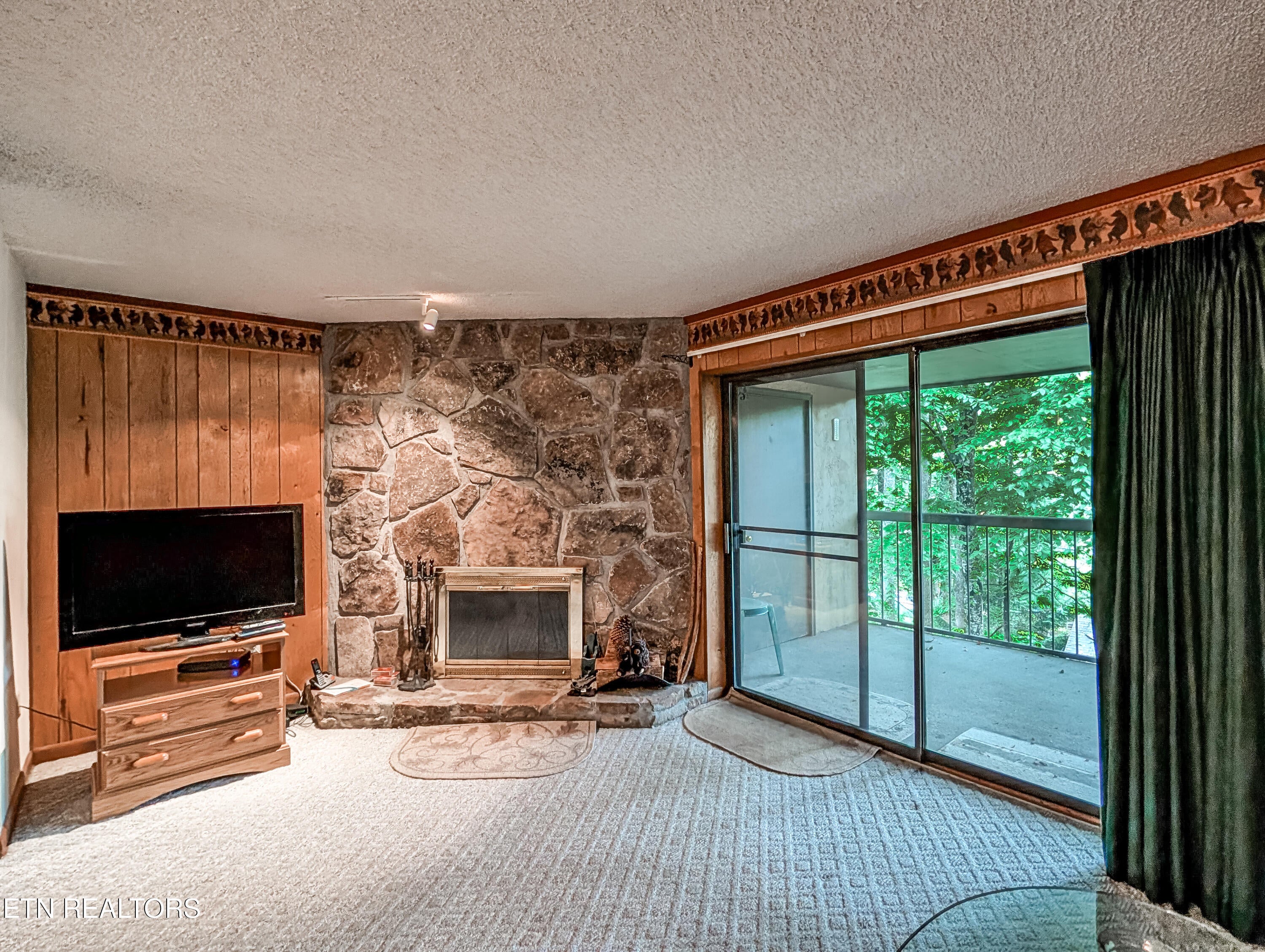 1235 Ski Mountain Rd APT 610