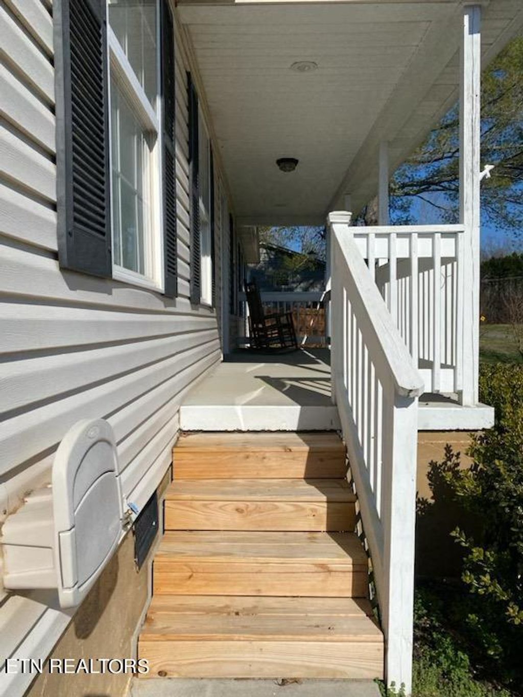 Photo of 4354 Wonderland Drive, Louisville, TN 37777 (MLS # 1254692)