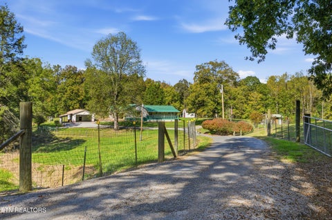 Tiny photo for 220 Austin Turner Rd, Oakdale, TN 37829 (MLS # 1359688)