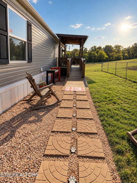 Tiny photo for 329 Carr Rd, Seymour, TN 37865 (MLS # 1355901)