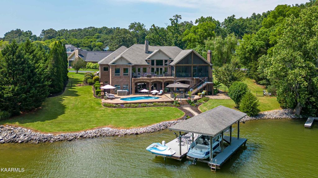 Photo of 4786 Driftwood Lane, Louisville, TN 37777 (MLS # 1230618)