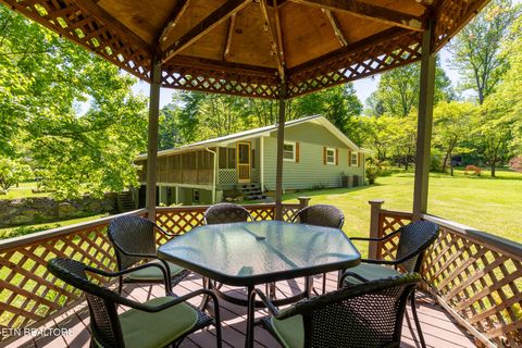 Tiny photo for 4527 E Scenic Drive, Gatlinburg, TN 37738 (MLS # 1328686)