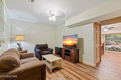 Tiny photo for 4527 E Scenic Drive, Gatlinburg, TN 37738 (MLS # 1328686)