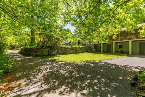 Tiny photo for 4527 E Scenic Drive, Gatlinburg, TN 37738 (MLS # 1328686)