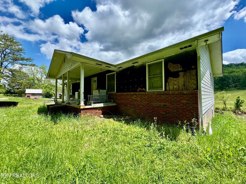 Photo of 312 E Raccoon Valley Drive, Heiskell, TN 37754 (MLS # 1301162)