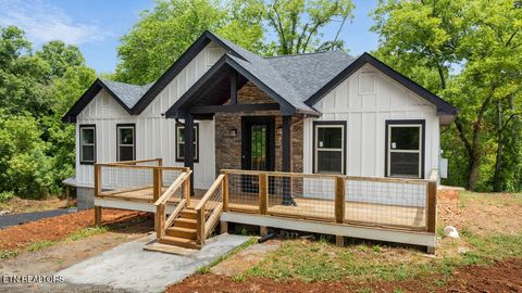 2222 Bales Rd Knoxville TN 37914