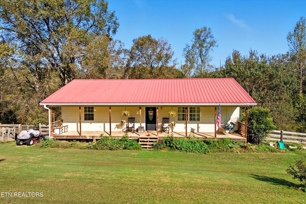 Photo of 2170 Hinds Creek Rd, Heiskell, TN 37754 (MLS # 1318524)