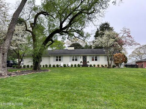 Single Family Residence in Knoxville TN 918 Green Ridge Circle.jpg
