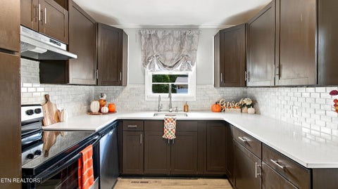 Tiny photo for 104 Alger Rd, Oak Ridge, TN 37830 (MLS # 1355627)