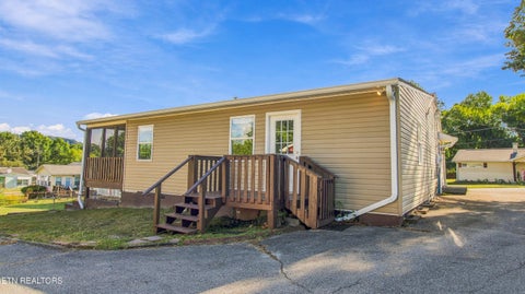 Tiny photo for 104 Alger Rd, Oak Ridge, TN 37830 (MLS # 1355627)