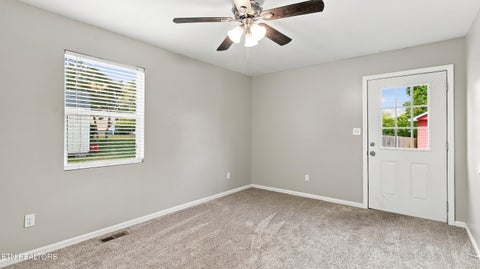 Tiny photo for 104 Alger Rd, Oak Ridge, TN 37830 (MLS # 1355627)