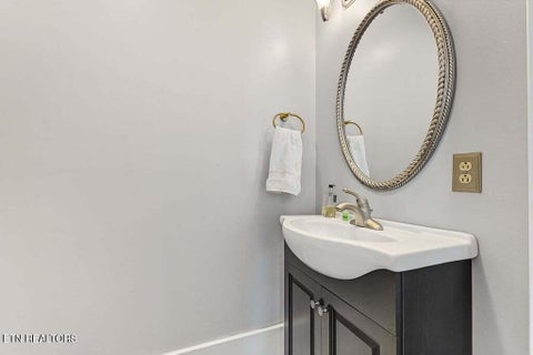 Tiny photo for 800 Wells Ave, Knoxville, TN 37917 (MLS # 1359306)