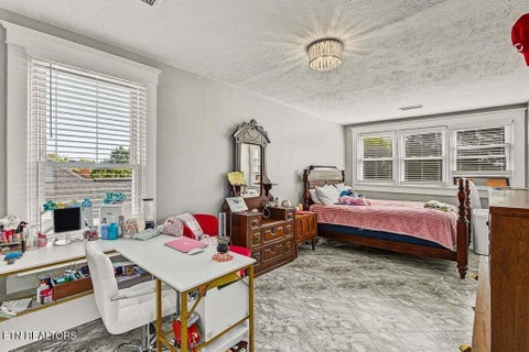 Tiny photo for 800 Wells Ave, Knoxville, TN 37917 (MLS # 1359306)