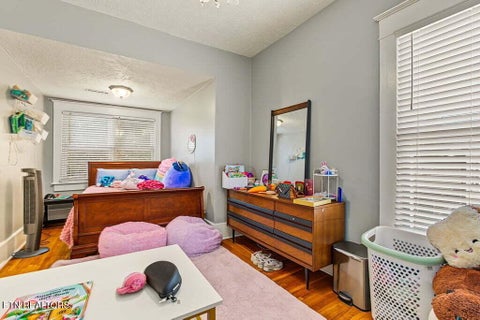 Tiny photo for 800 Wells Ave, Knoxville, TN 37917 (MLS # 1359306)