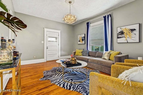 Tiny photo for 800 Wells Ave, Knoxville, TN 37917 (MLS # 1359306)
