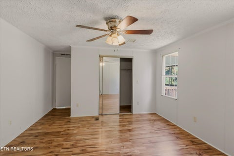 Tiny photo for 1148 Ridgeview Rd, Maryville, TN 37801 (MLS # 1355608)