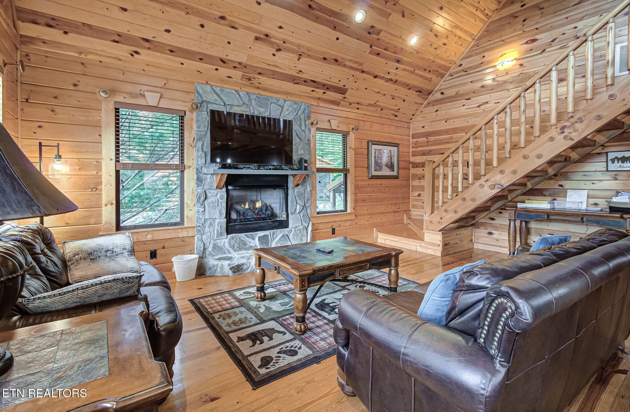 214 Forrest Loop Way