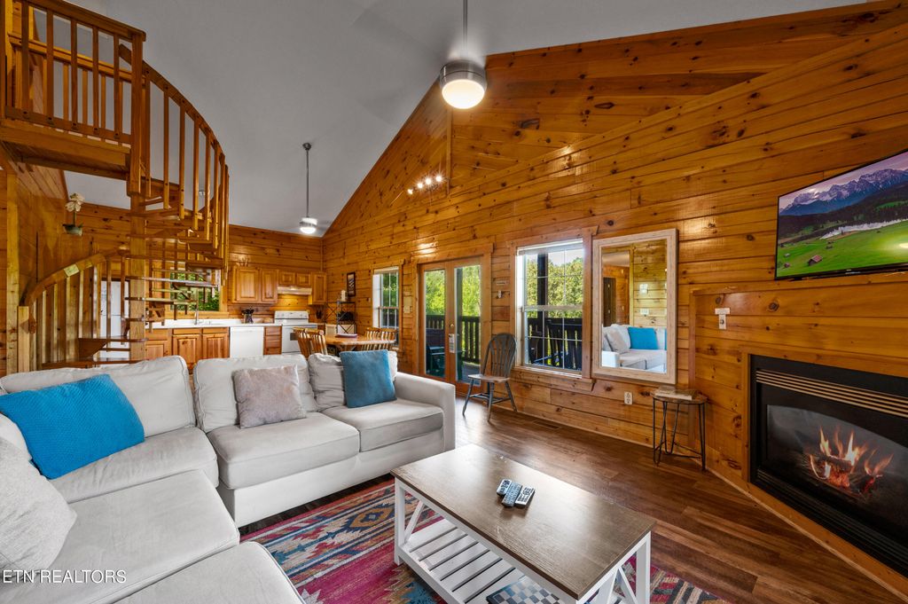 Photo of 3507 Peggy Lane, Pigeon Forge, TN 37863 (MLS # 1275034)