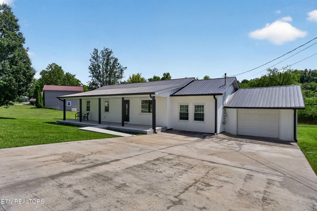Photo of 119 Vandy Circle, Sparta, TN 38583 (MLS # 1346070)