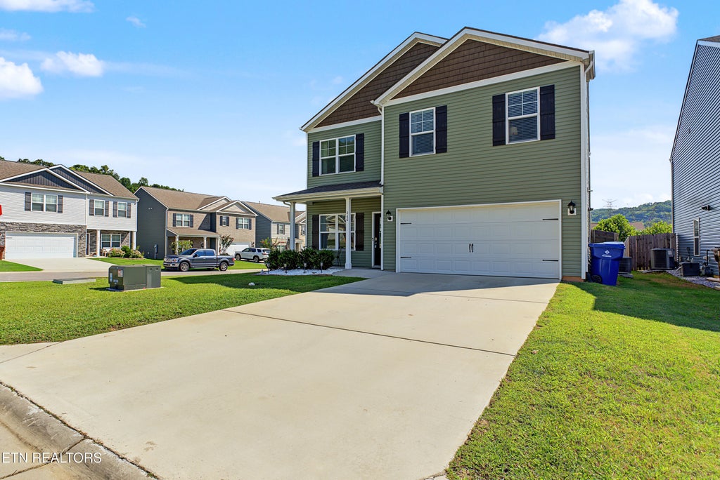 Photo of 266 Ibis Loop, Oak Ridge, TN 37830 (MLS # 1353446)